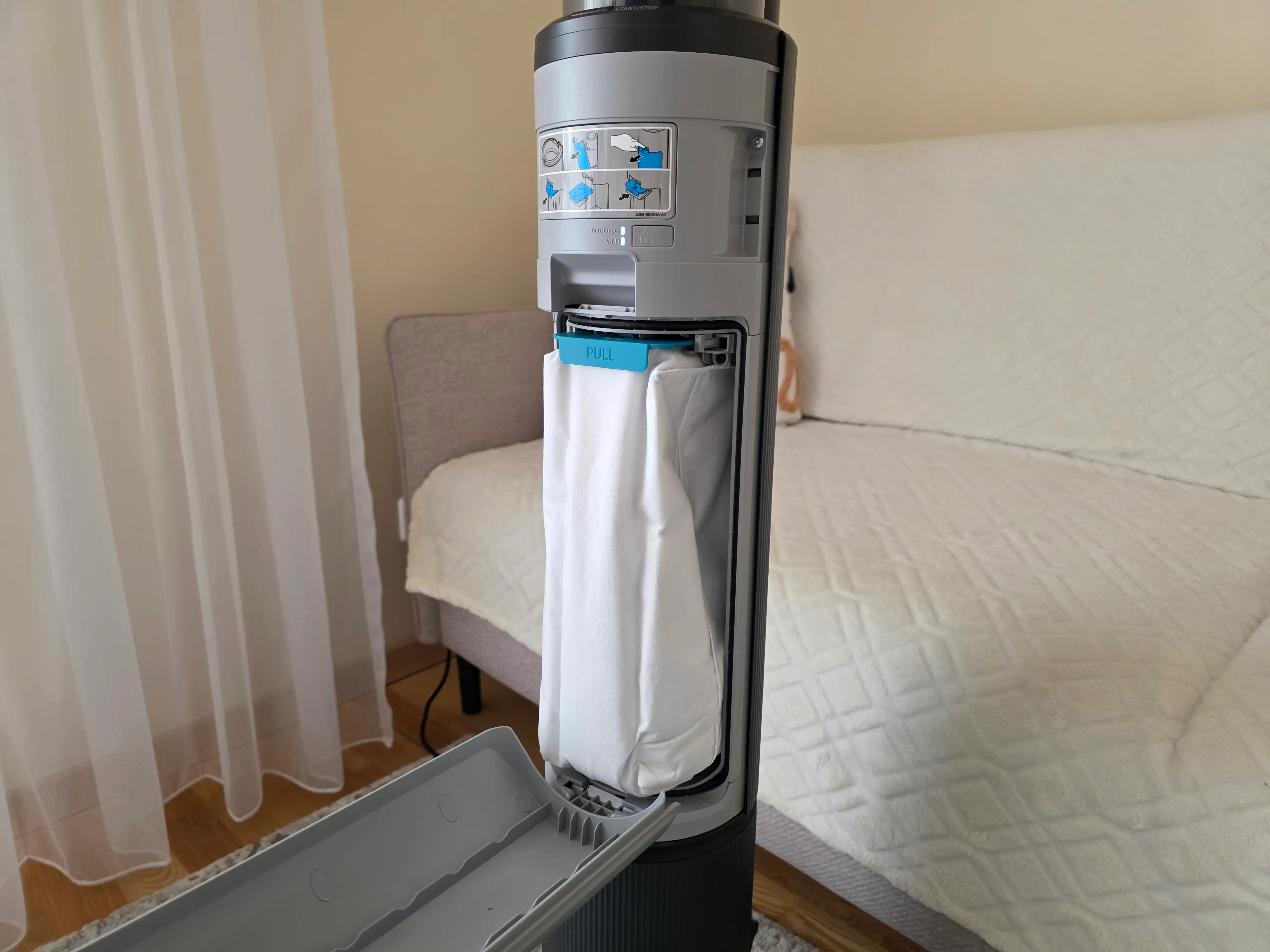 Bespoke AI Jet Ultra valymo stotelė ir dulkių maišas